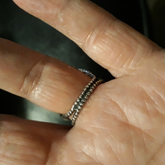 sterling silver ring - Picture 4 of 7